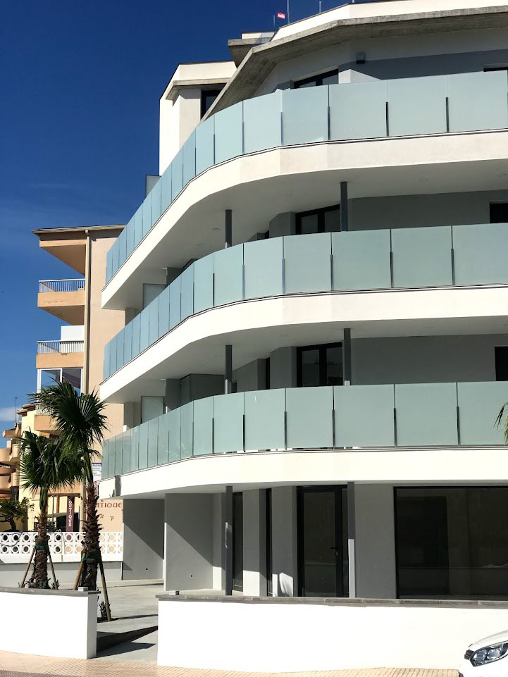 Plurifamiliar_Roses_02